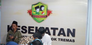 Khitan Massal Gratis di Pondok Tremas