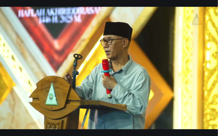 KH. Nurhadi, Pengasuh Pondok Pesantren Nurul Huda Pandansari, Batang KH. Nurhadi, Pengasuh Pondok Pesantren Nurul Huda Pandansari, Batang