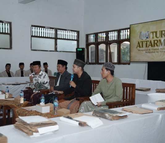 Suasana gelaran ‘Pameran Manuskrip Turats Attarmasie' dalam rangka Haul Akbar Pondok Tremas.