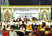 Semarak Akhirussanah, 108 Santri TPQ-MADIN Al-Tarmasi dan Nurul Qurโan Resmi Diwisuda Wisuda TPQ-MADIN Al-Tarmasi dan TPQ-MADIN Nurul Qur'an Gayuhan.