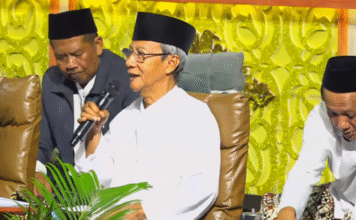 KH Muhammad Dimyathi : Guru dari Segala Guru